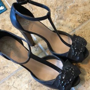 Vince Camuto sexy heels!
